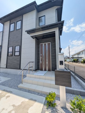 【玄関】 | ブルーミングガーデン前橋市龍蔵寺町ー②