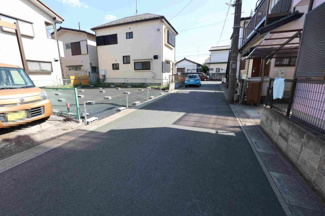 【前面道路含む現地写真】 | 毛呂山町中央　土地
