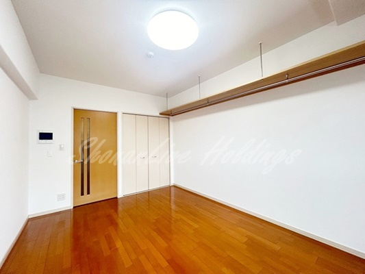 鎌倉市大船１丁目の賃貸マンションの居間・リビング