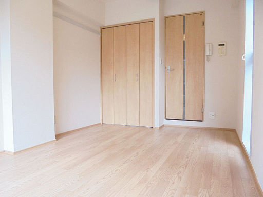 本山ヤングパレスの居間・リビング