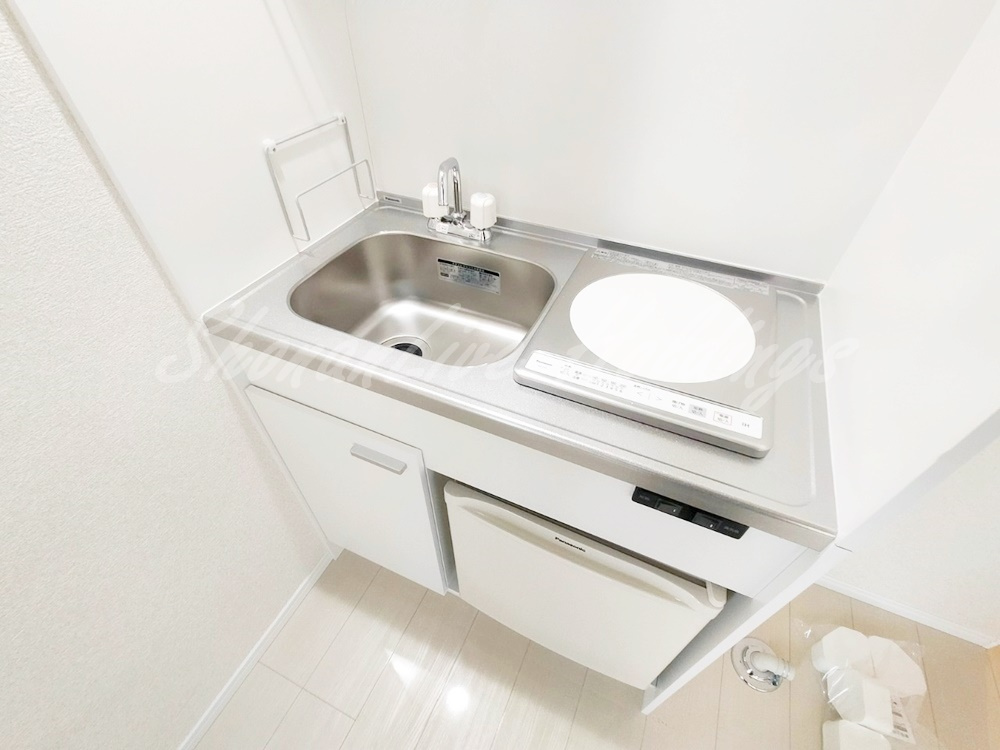横浜市戸塚区矢部町のアパートのキッチン