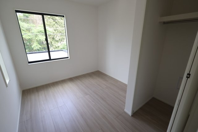 《仲介手数料無料》北区奈良町79-141新築一戸建てメルディアの洋室