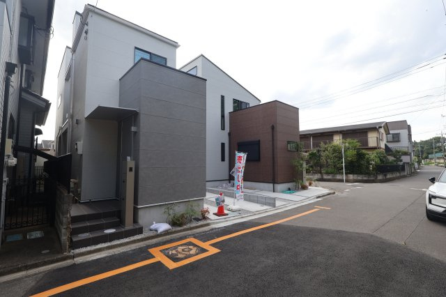 《仲介手数料無料》北区奈良町79-141新築一戸建てメルディアの外観