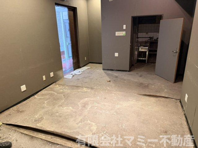 【駐車場】 | 西新地店舗O