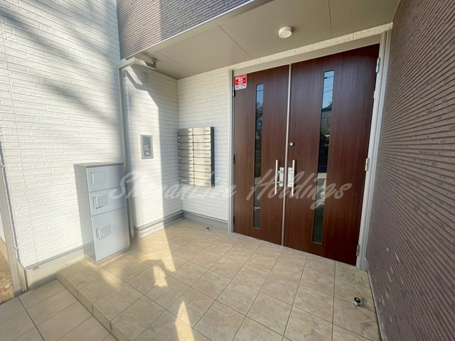 フォレストハイムのエントランス|オートロック完備♪