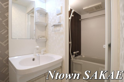 【洗面所】 | S-RESIDENCE志賀本通North | 明るい洗面所です