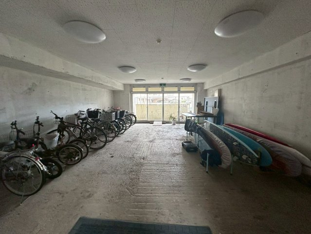 シーサイドサーフ御宿の駐輪場