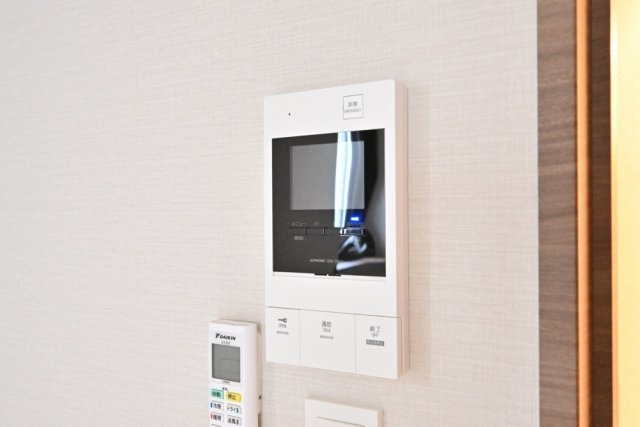 ＧＲＡＮＳＩＴＥ　ＮＡＫＡＭＥＧＵＲＯのセキュリティ|モニター付オートロック