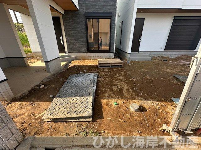 茅ヶ崎市中島　新築戸建　全４棟の駐車場|4月26日撮影　建築中　駐車スペース