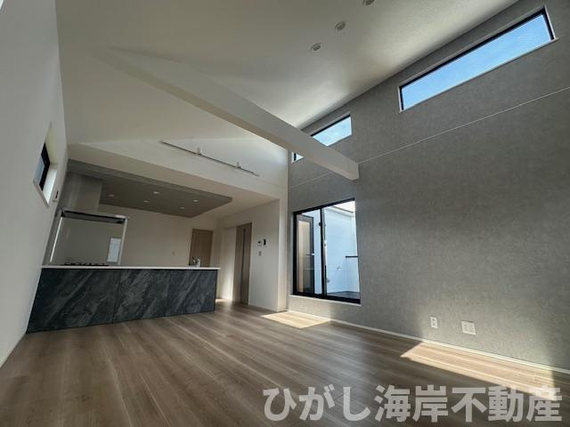 茅ヶ崎市中島　新築戸建　全４棟の居間・リビング|17.6帖　LDK