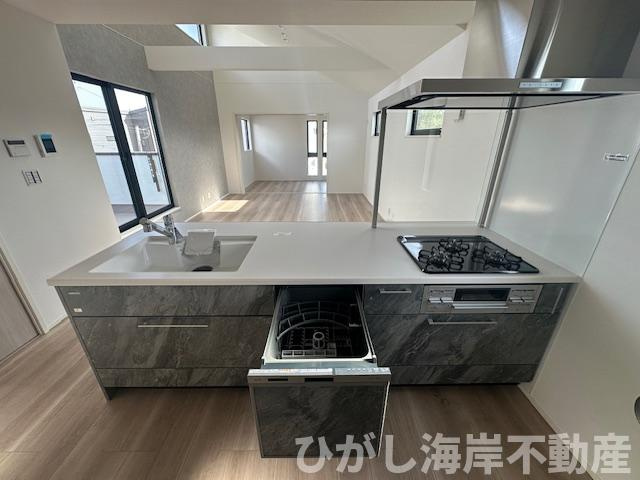 茅ヶ崎市中島　新築戸建　全４棟のキッチン|食洗機付きシステムキッチン
