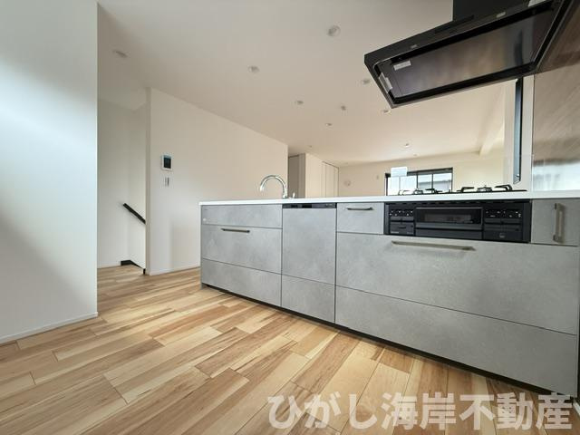 茅ヶ崎市菱沼1丁目　新築戸建の外観|4月24日撮影　建築前　現地外観