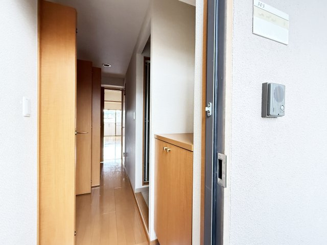 サクラハウスT’sの玄関
