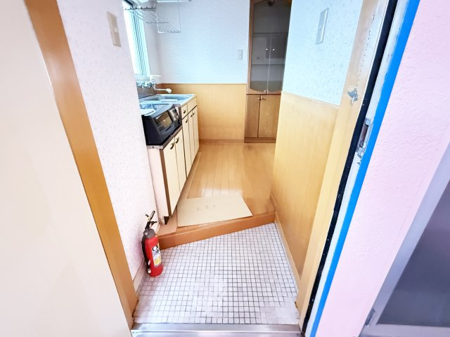 エリジアハイツの玄関