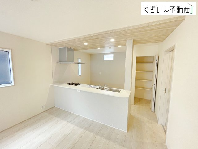 【居間・リビング】 | blooming garden加須市花崎４丁目　新築住宅 | ≪1号棟≫
現地(2026年4月撮影)