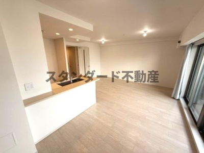 【内装】 | 大阪ベイレジデンス | ※写真は同マンションの別タイプのものです。ご参考にどうぞ。