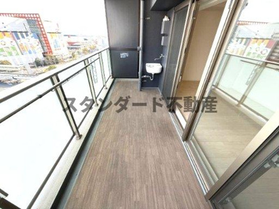 【バルコニー】 | 大阪ベイレジデンス | ※写真は同マンションの別タイプのものです。ご参考にどうぞ。
