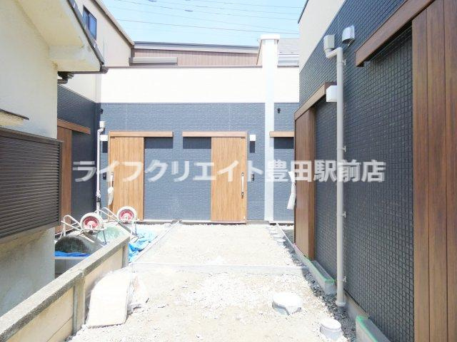 トレフル日野の外観|※外構工事中