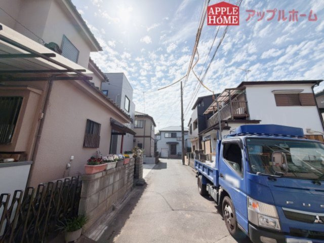 [新築住宅] 鶴ヶ島市上広谷 全1棟の前面道路含む現地写真