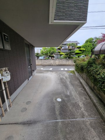 藤沢市湘南台５丁目の事務所の駐車場