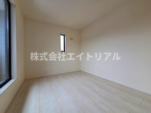 可児市大森台　新築戸建　全1棟の洋室|2階　洋室5.4帖　西