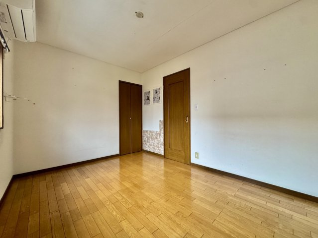 【７LLDDKK】柏市花野井中古戸建の洋室
