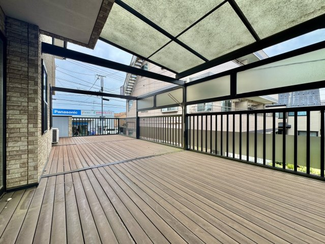 【７LLDDKK】柏市花野井中古戸建のバルコニー