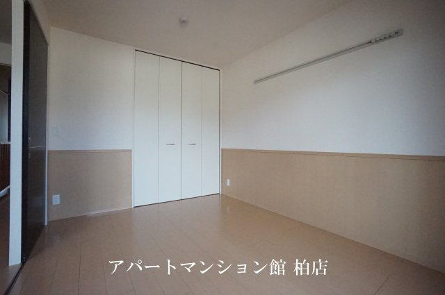 フローラルＡの洋室|※別号室参考写真です ※現況優先