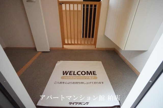 フローラルＡの玄関|※別号室参考写真です ※現況優先