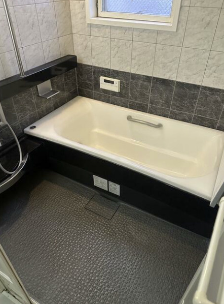 世田谷区上祖師谷1丁目戸建の浴室