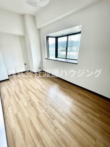 グリーンアベニュー壱番館の寝室