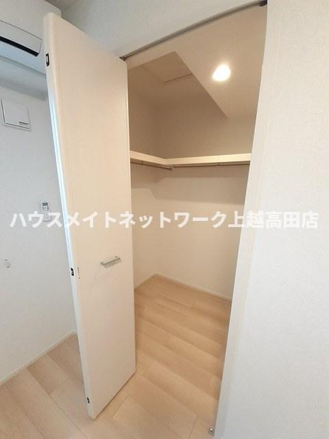 ノーブル　弐番館の収納|クローゼット

