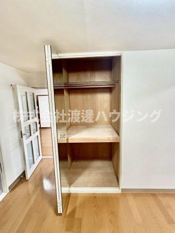 プレステージ新千里西町2号棟の収納