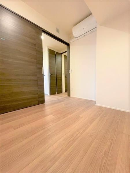 白金ザ・スカイ東棟の居間・リビング