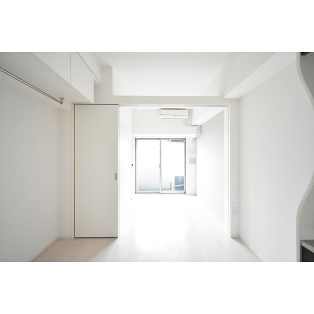 SERENiTE本町reflet