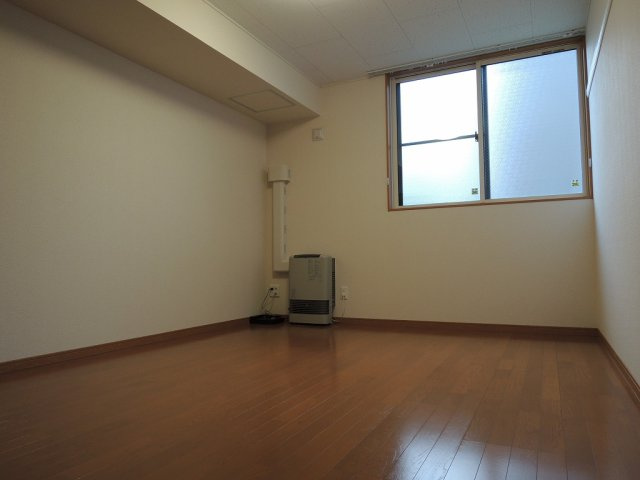 レオパレス藤の居間・リビング