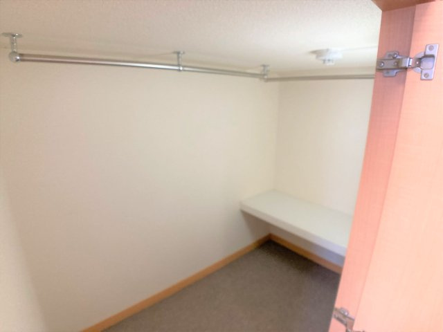 レオパレスグリーンエイジ鷹師の内装|設備・使用は号室により異なる為、現況を優先致します。