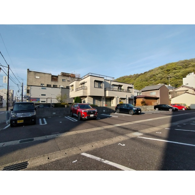 岐阜市美園町１丁目の駐車場