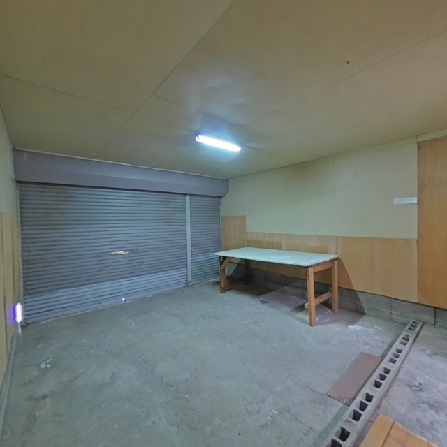 岐阜市次木戸建賃貸の内装|ガレージ