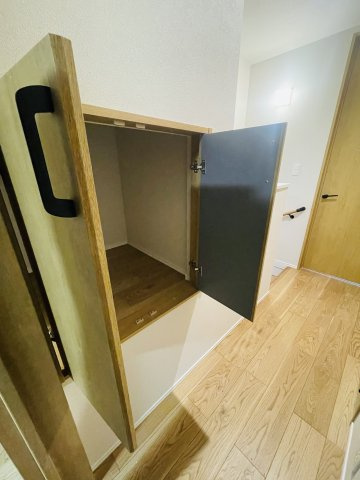 東尾久2丁目新築戸建の収納|住まわれる方を考えたニッチな収納が多数あり