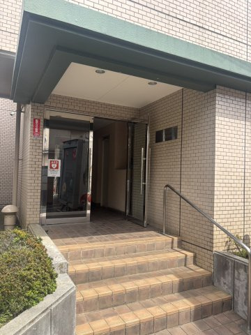 ランドステージ雑司が谷のエントランス