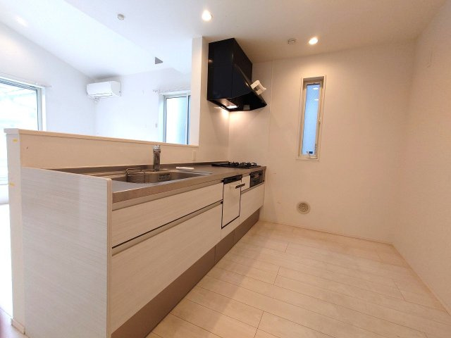 赤羽西4丁目中古戸建のキッチン