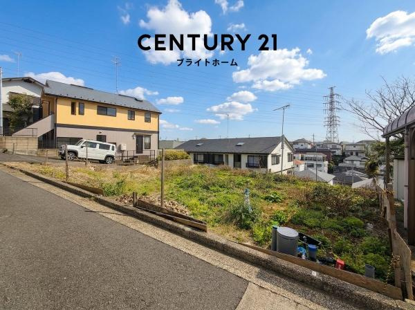 横浜市港北区篠原西町の新築一戸建の外観|同仕様物件もご案内をさせて頂きます。
お車でご自宅まで送迎承ります。
