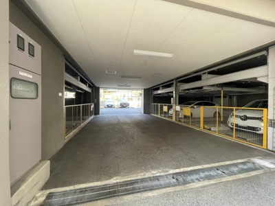 【駐車場】 | レックスシティ堺駅前 | お車の出し入れも楽々ですね♪現地駐車場部分になります！駐車場空有です！
