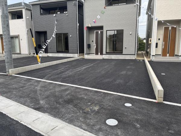 岡崎市上地第9　全7棟・3号棟の駐車場|広々２台駐車できます！