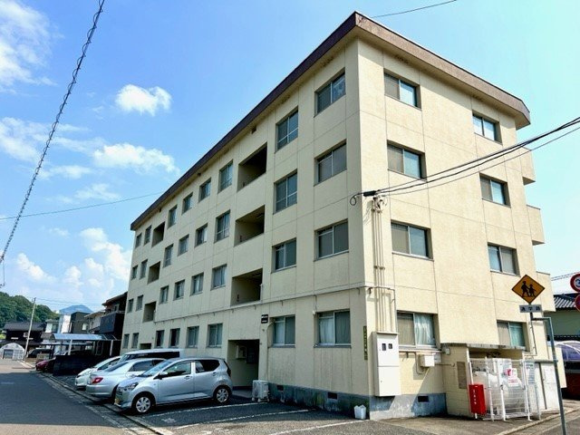 細澤マンションの外観