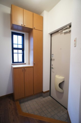 セントラルヒルズⅢの玄関