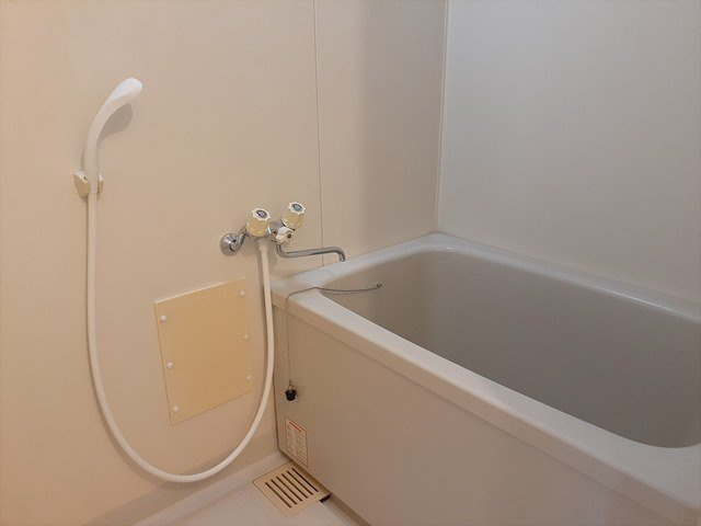 メゾンセレッソの浴室