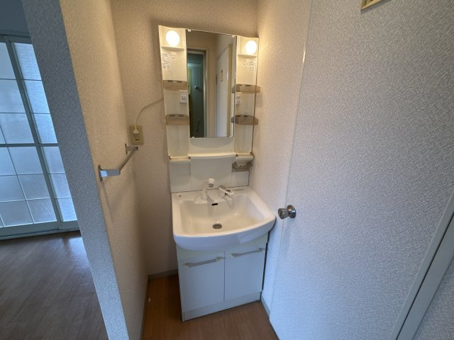 サンヴェール春日の洗面所
