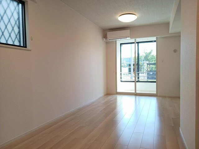 エルフォルクⅣの居間・リビング